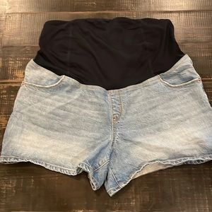 Women’s maternity shorts size 14 Isabel maternity